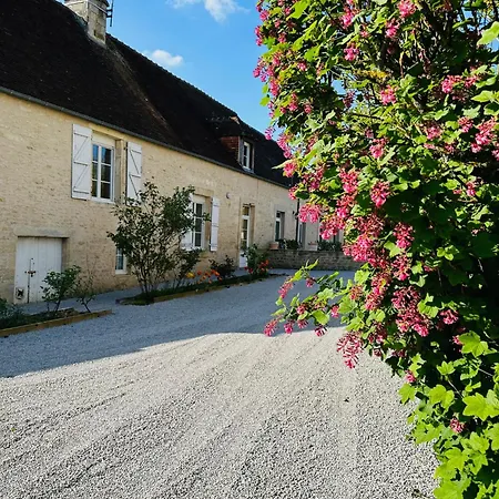 Feriehus La Maison De Charme - Famille - Vaste Jardin - Campagne
