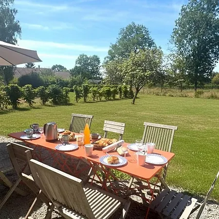 La Maison De Charme - Famille - Vaste Jardin - Campagne * Sevigny (Orne)